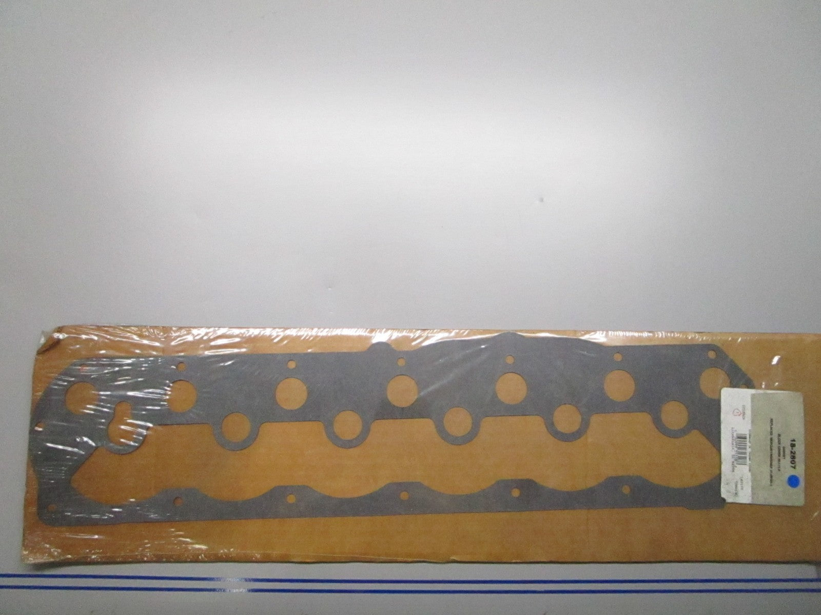 *NEW* 0810 Sierra Gasket 18-2807 Replaces: Mercury 27-98185-3