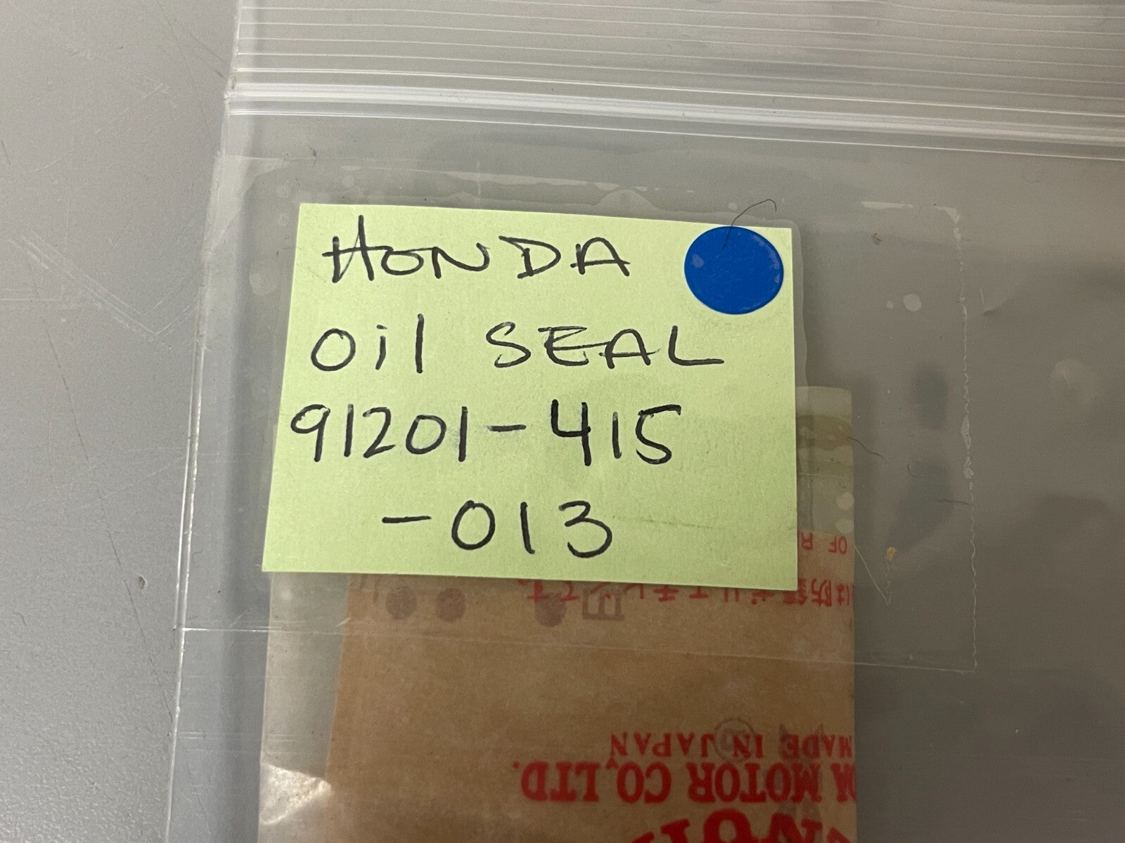 *NEW OEM* 0810 Honda Oil Seal 91201-415-013