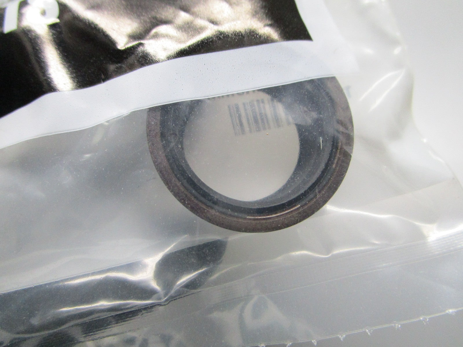 *NEW OEM* 0810 Cummins Grommet 3678762