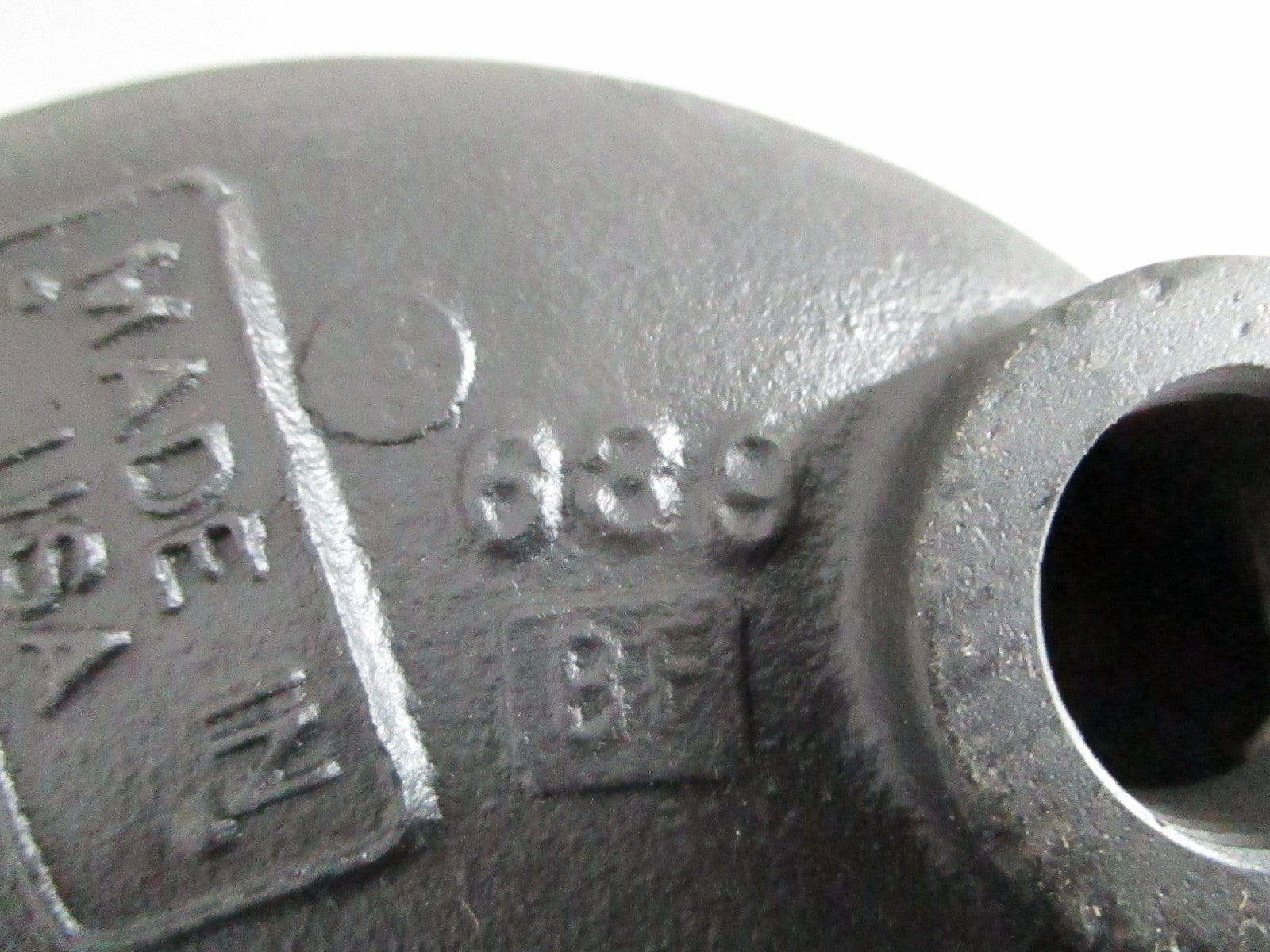 NEW 639 Osco Elbow Replaces: 2847405 Chrysler 0820