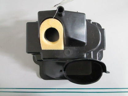 NEW OEM W10765378 Whirlpool Refrigeretor Bracket 0820