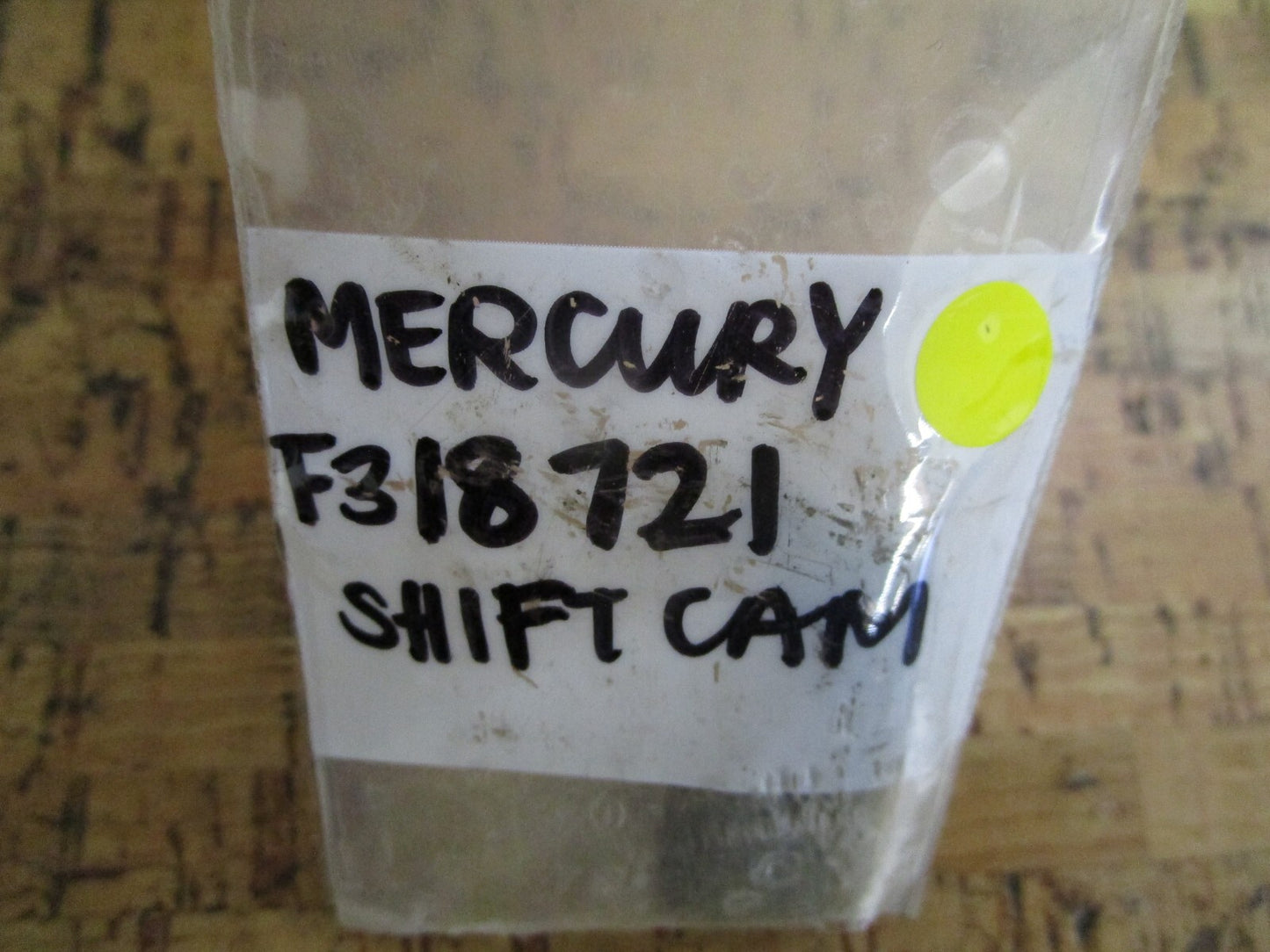 *NEW OEM* 0810 Mercury Shift Cam F318721