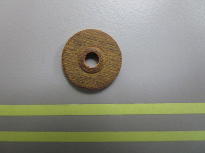 *NEW OEM* 0810 OMC Johnson Evinrude Insulator 510398 0510398