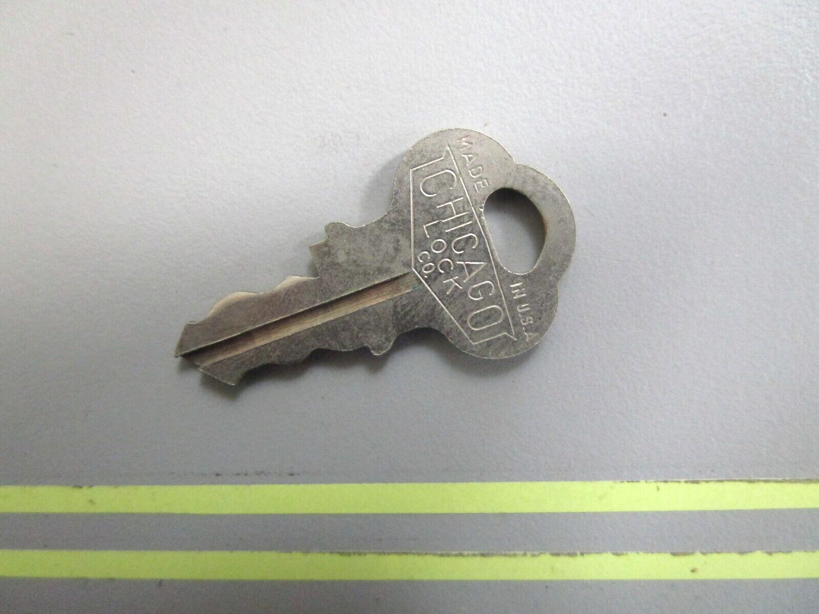 *NEW OEM* 0750 OMC Johnson Evinrude IGNITION KEY KF82  501597 0501597