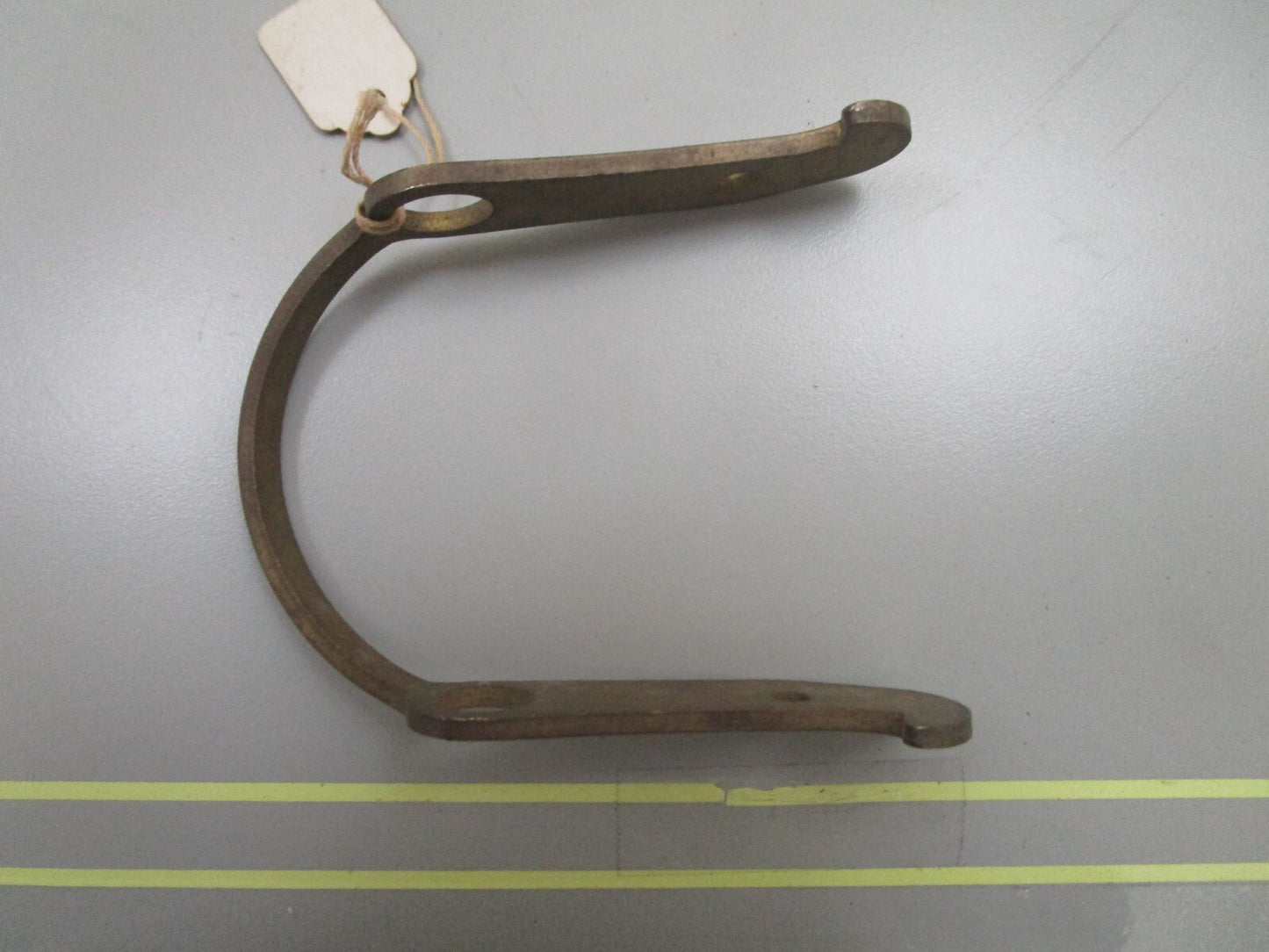 *NEW OEM* 0810 OMC Johnson Evinrude Reverse Lock Bracket 302518 0302518