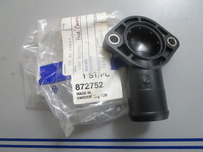 *NEW OEM* 0820 Volvo Penta Water Hose Connector 872752