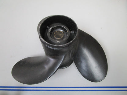 *NEW OEM* 0720 Mercury Quicksilver 8 Spline 8.9 x 9 Propeller