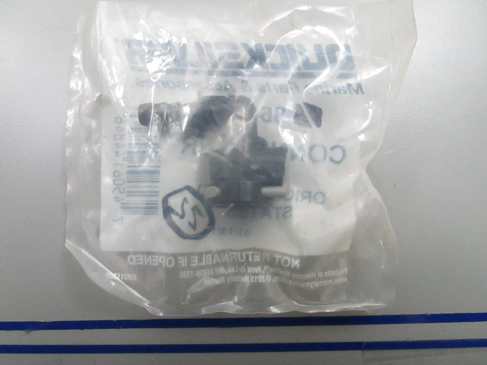 *NEW OEM* 0810 Mercury Quicksilver Connector 22-861163