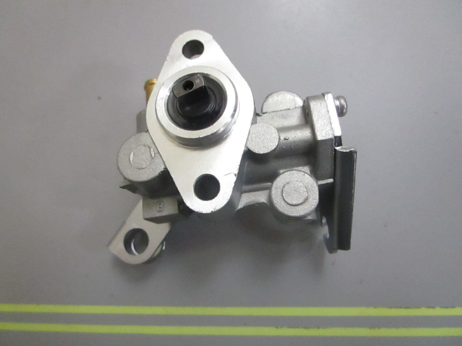 *NEW OEM* 0820 Arctic Cat Tigershark Oil Pump Ay 3008-241