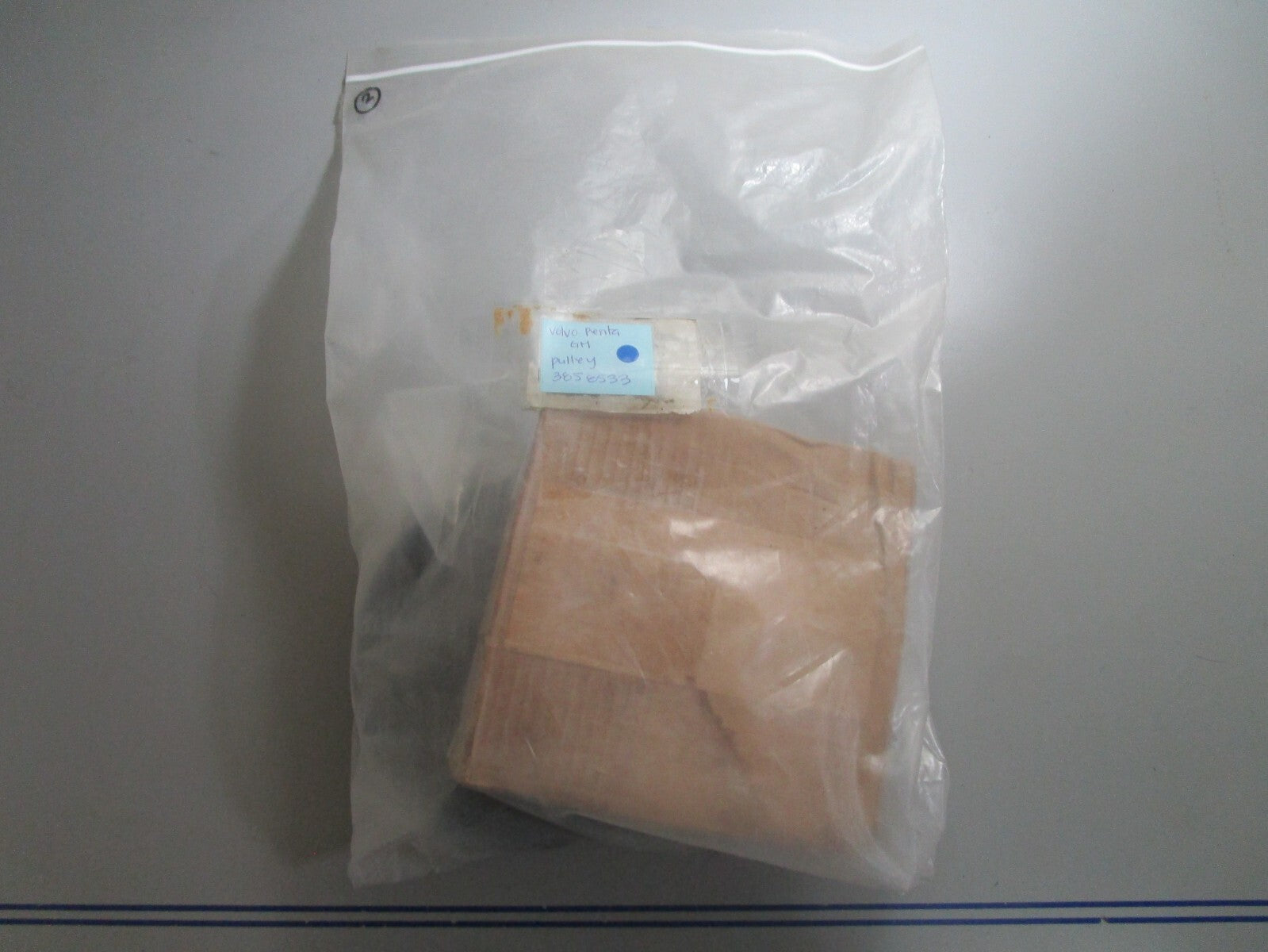 *NEW OEM* 0810 Volvo Penta GM Pulley 3858533