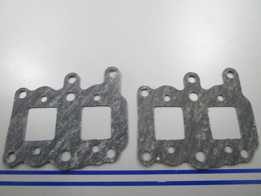 *NEW OEM* (LOT OF 2) 0810 OMC Johnson Evinrude Gasket 309657 0309657