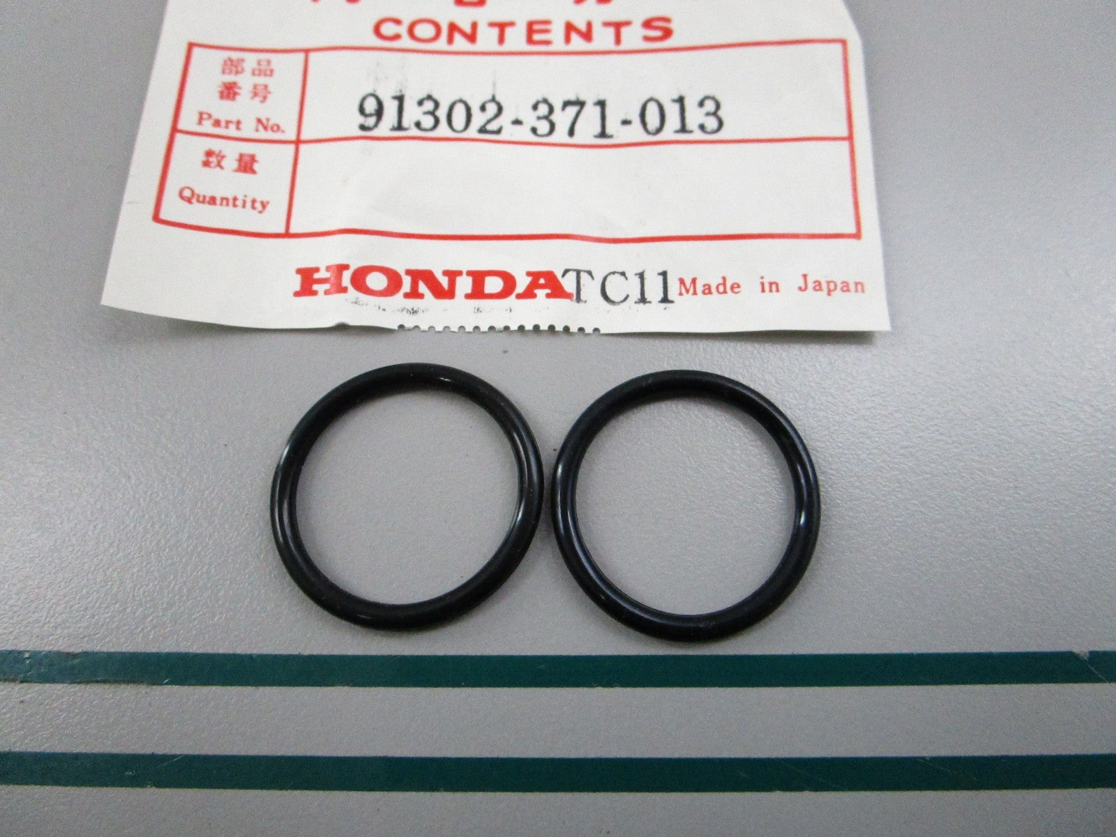 NEW OEM (LOT OF 2) 91302-371-013 Honda O-Ring 0810