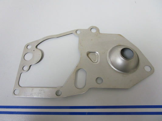 *NEW OEM* 0810 OMC Johnson Evinrude Baffle 304589 0304589