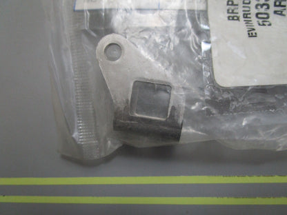 *NEW OEM* 0810 OMC Johnson Evinrude Clutch Rod Arm 5033394