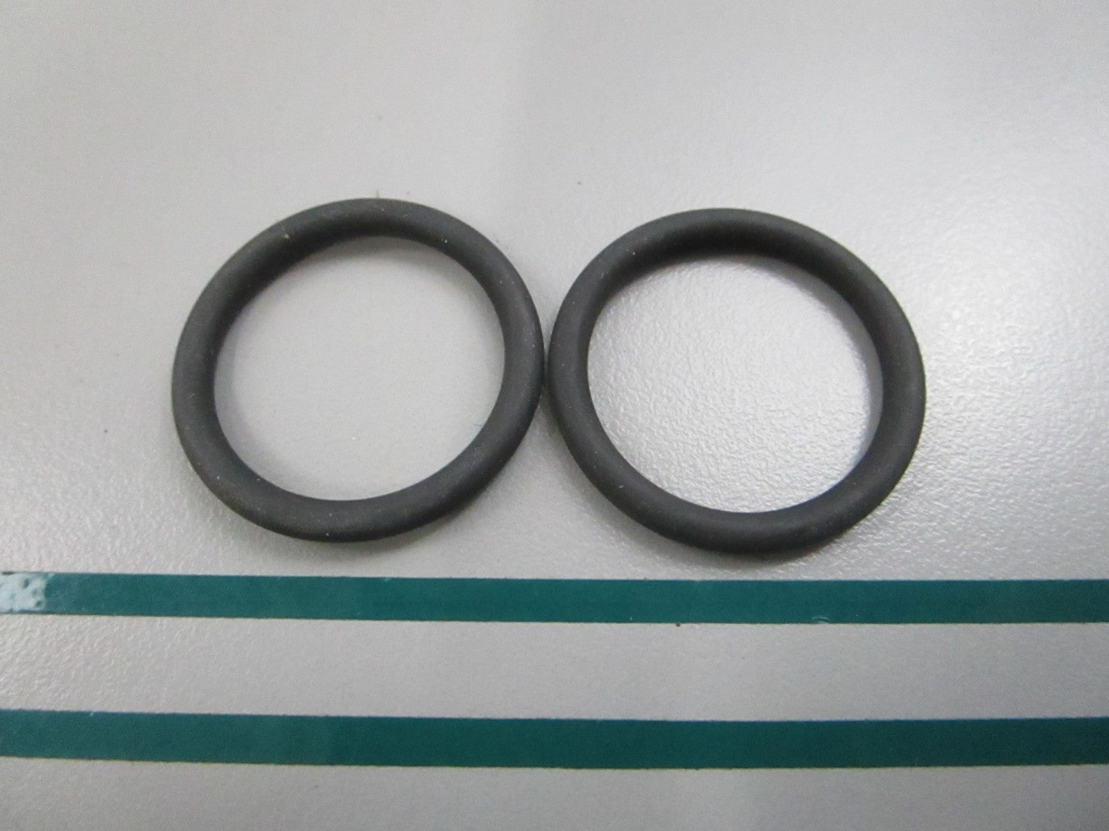 NEW OEM (LOT OF 2) 949657 Volvo Penta O-Ring 0810