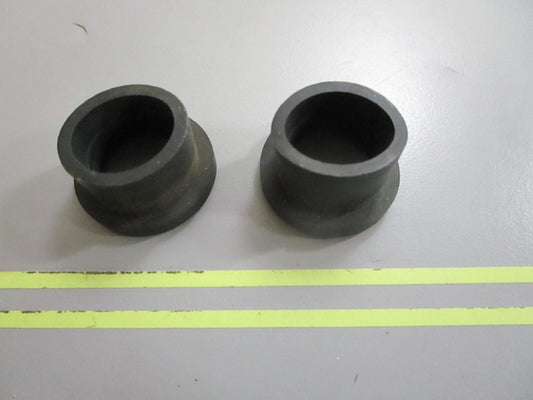 *NEW OEM* (LOT OF 2) 0810 OMC Johnson Evinrude Grommet 314832 0314832