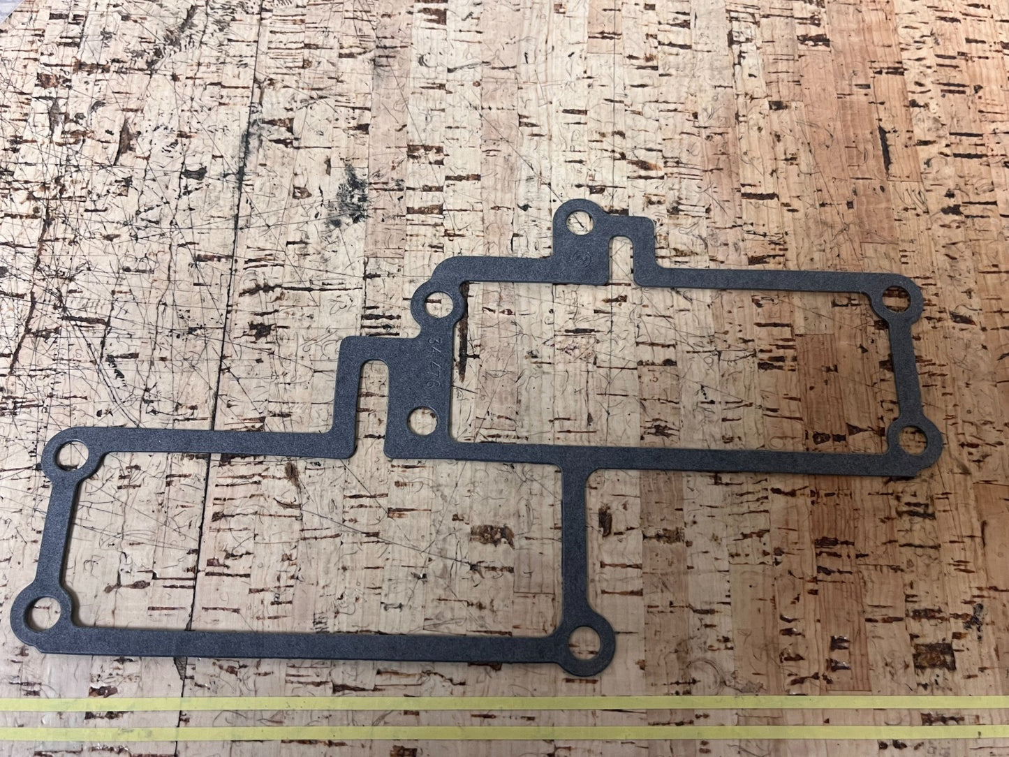 *NEW OEM* 0720 OMC Johnson Evinrude Gasket 341476 0341476