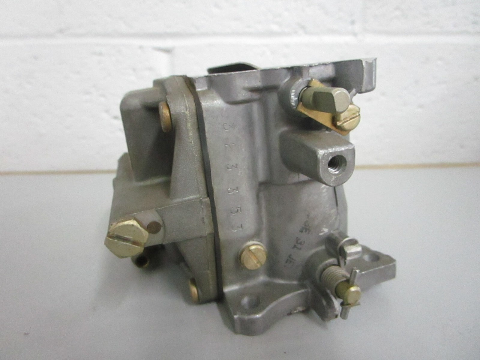 *NEW OEM* 0820 OMC Johnson Evinrude Carburetor 390026 0390026
