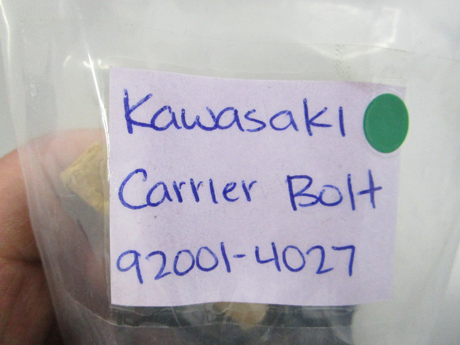 NEW OEM (LOT OF 2) 92001-4027 Kawasaki Carrier Bolt 0810