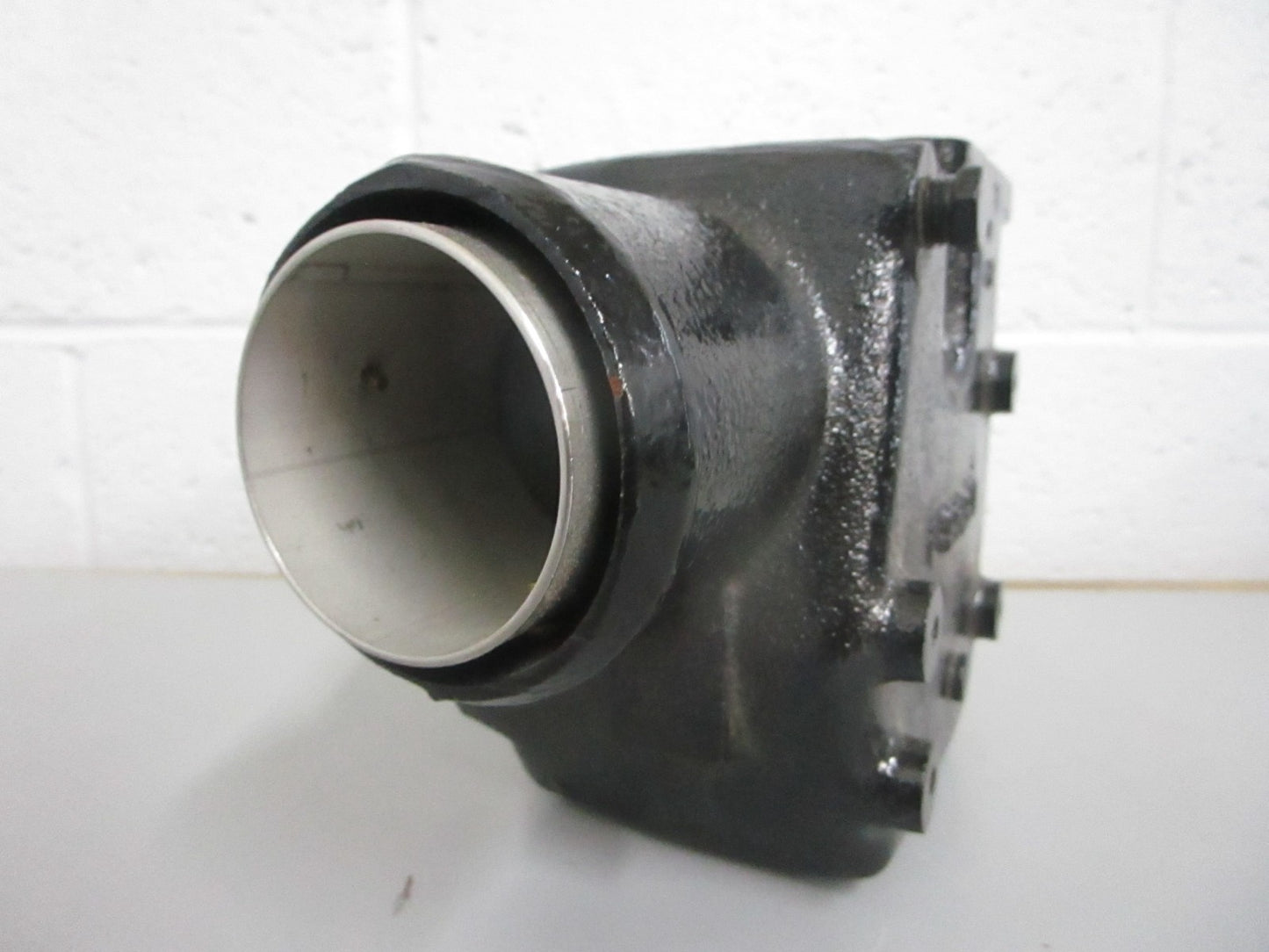 *NEW OEM* 0820 Mercury Quicksilver Exhaust Elbow 98502A2