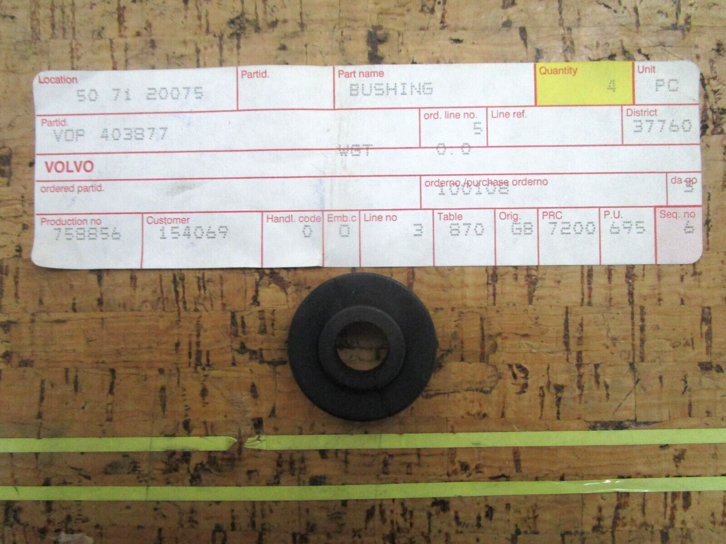 *NEW OEM* 0750 Volvo Penta RUBBER BUSHING 403877