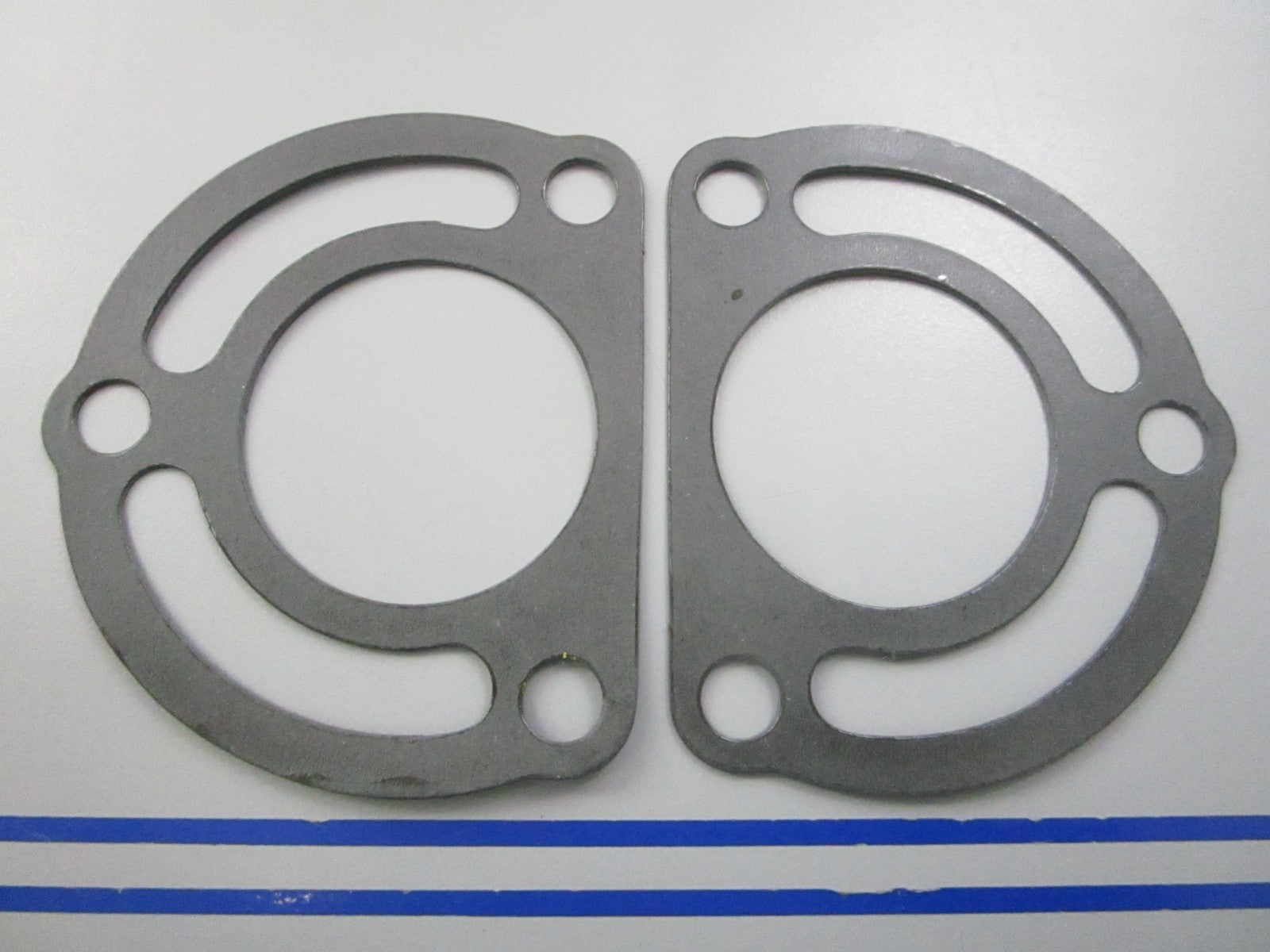 NEW OEM (LOT OF 2) 311130 0311130 OMC Johnson Evinrude Manifold Gasket 0810