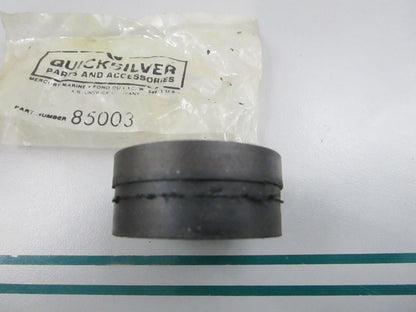 NEW OEM 85003 Mercury Quicksilver Rubber Mount 0810