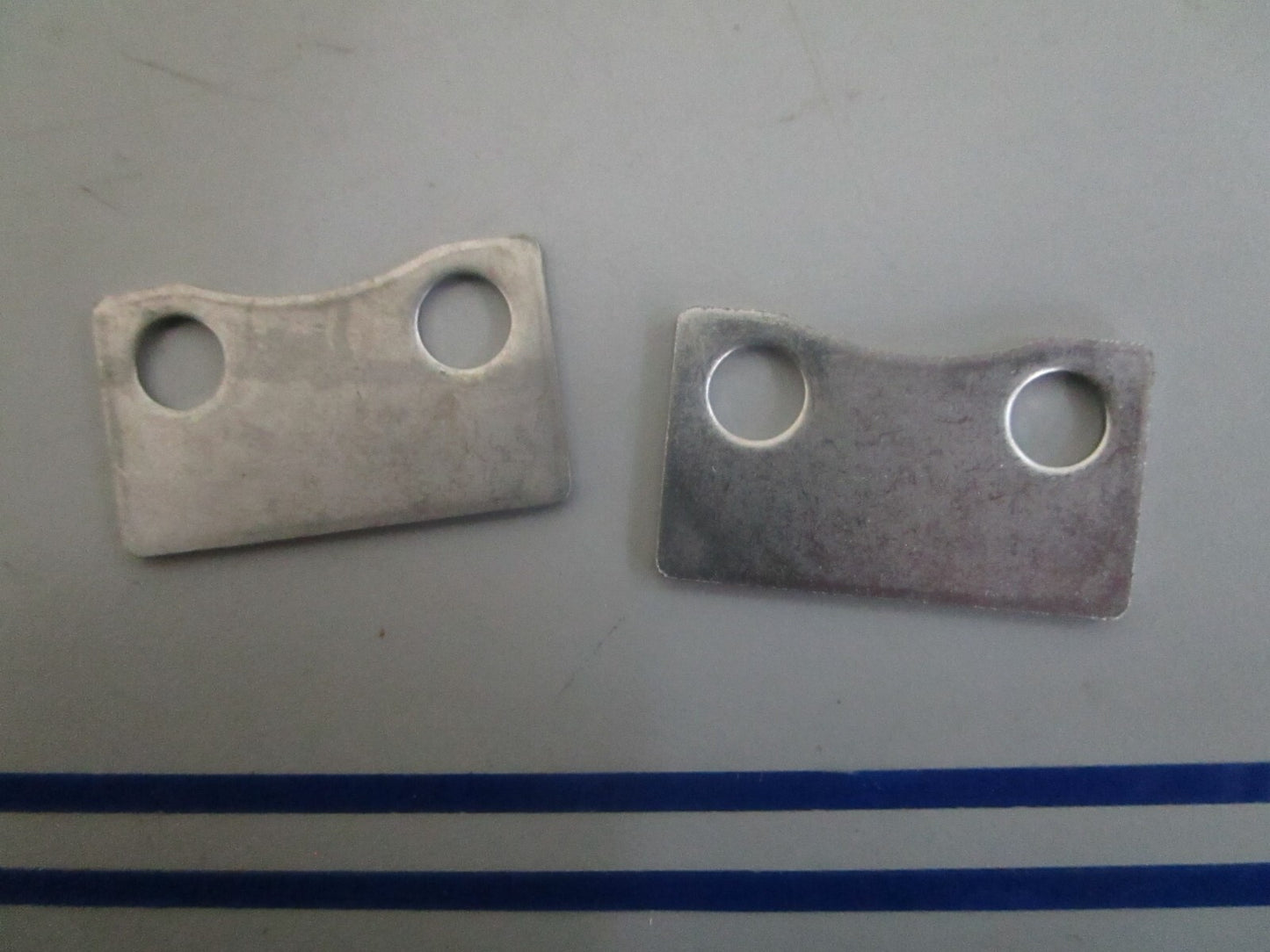 *NEW OEM* (LOT OF 2) 0820 Mercury Quicksilver Plate 85060