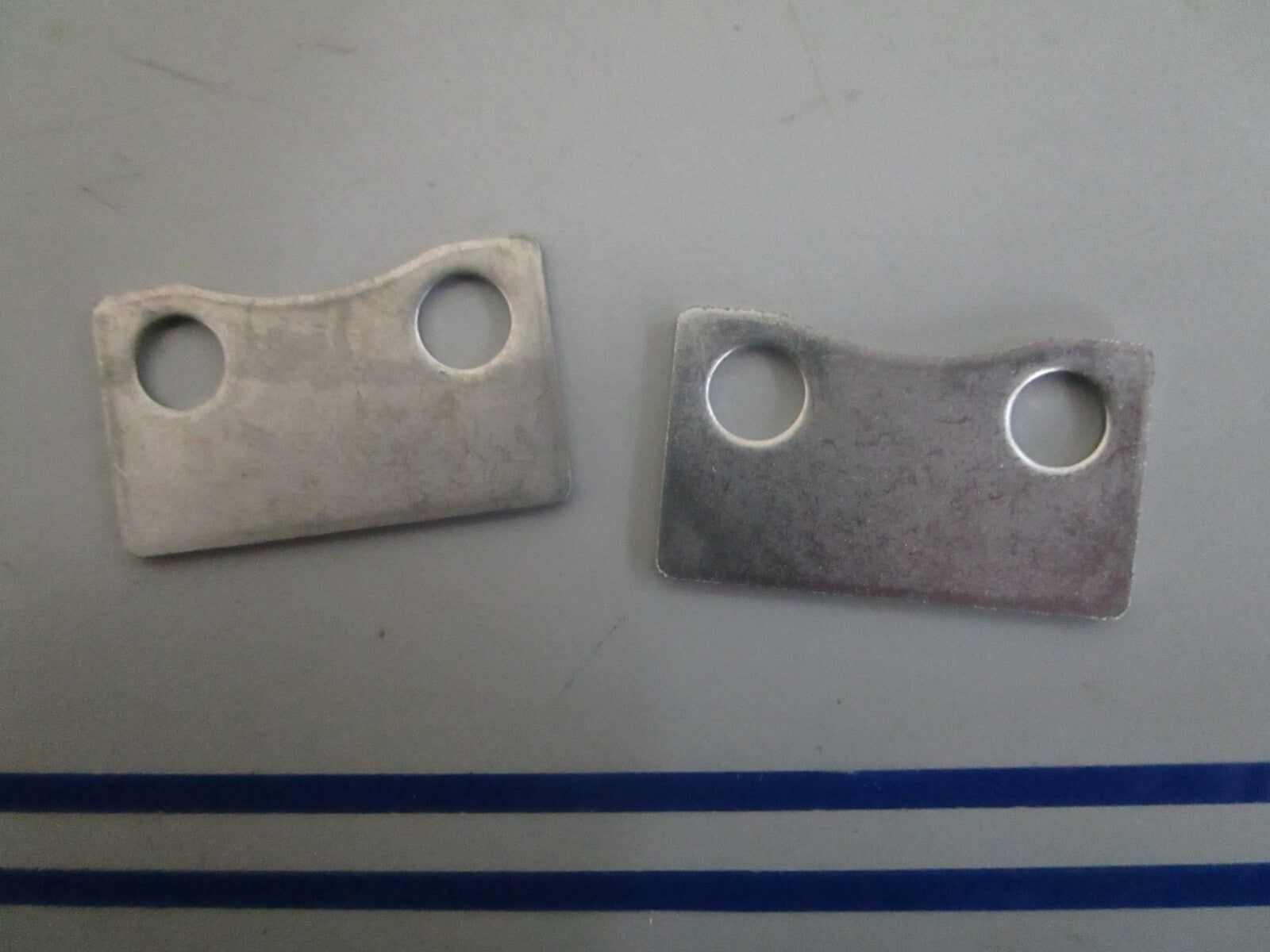 *NEW OEM* (LOT OF 2) 0820 Mercury Quicksilver Plate 85060