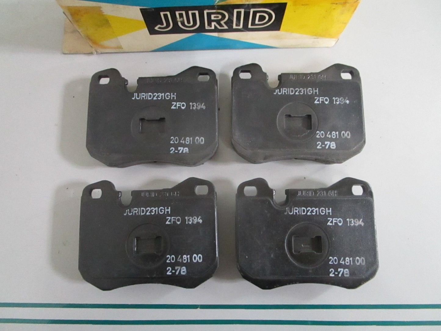 NEW OEM 92835194200 Porsche Jurid Brake Pad Set 0820