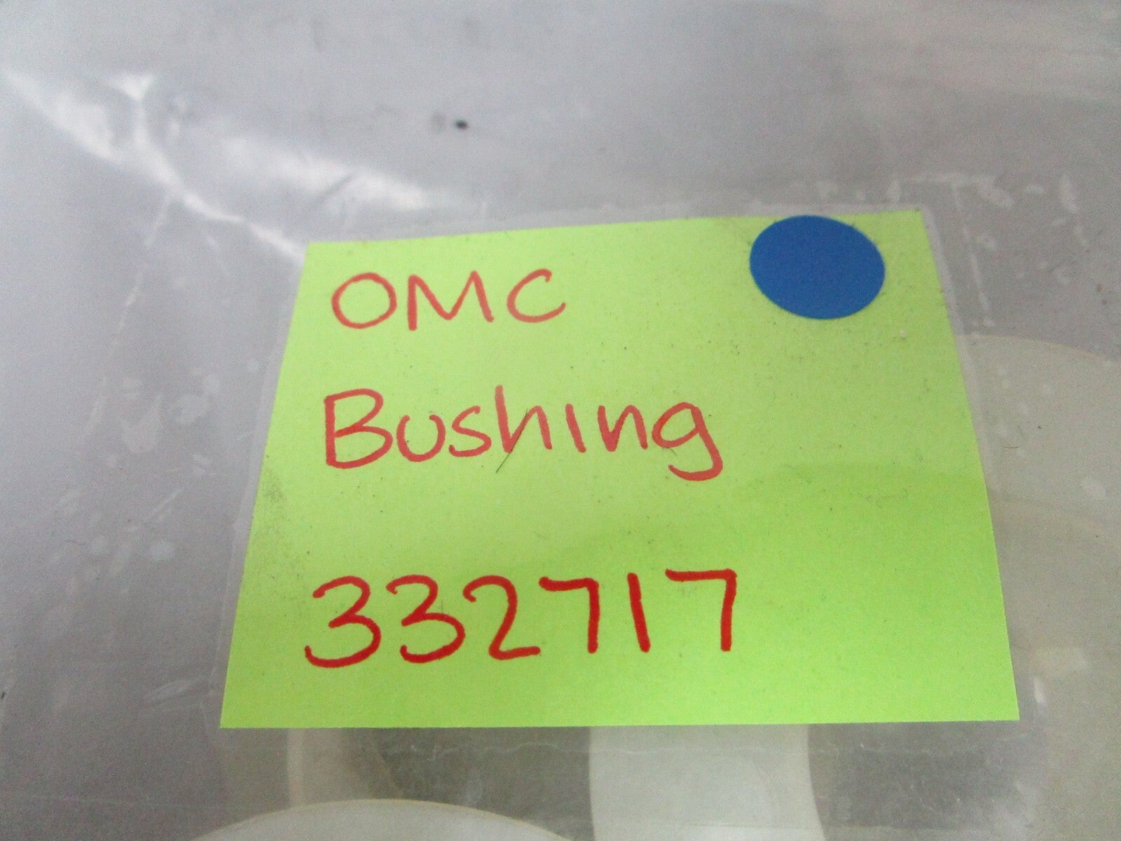 *NEW OEM* 0810 OMC Johnson Evinrude Bushing 332717 0332717