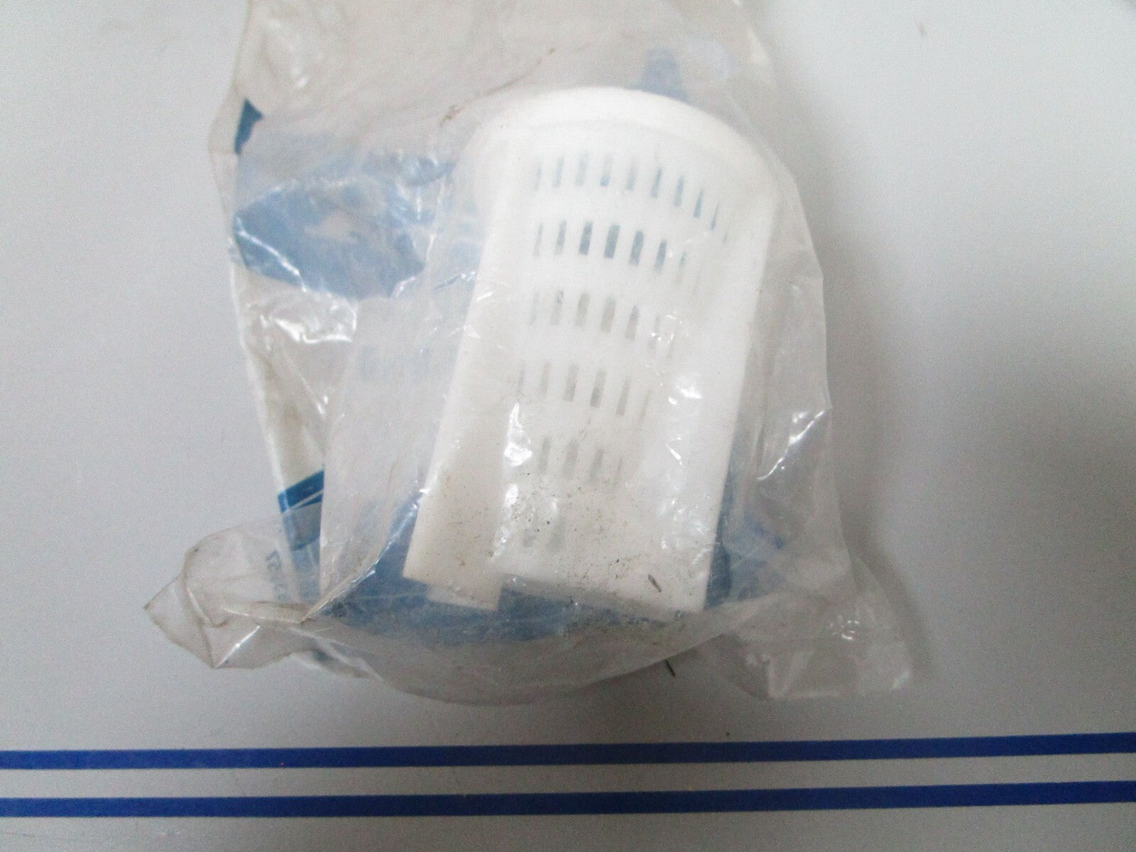 *NEW OEM* 0770 Volvo Penta Strainer 831910