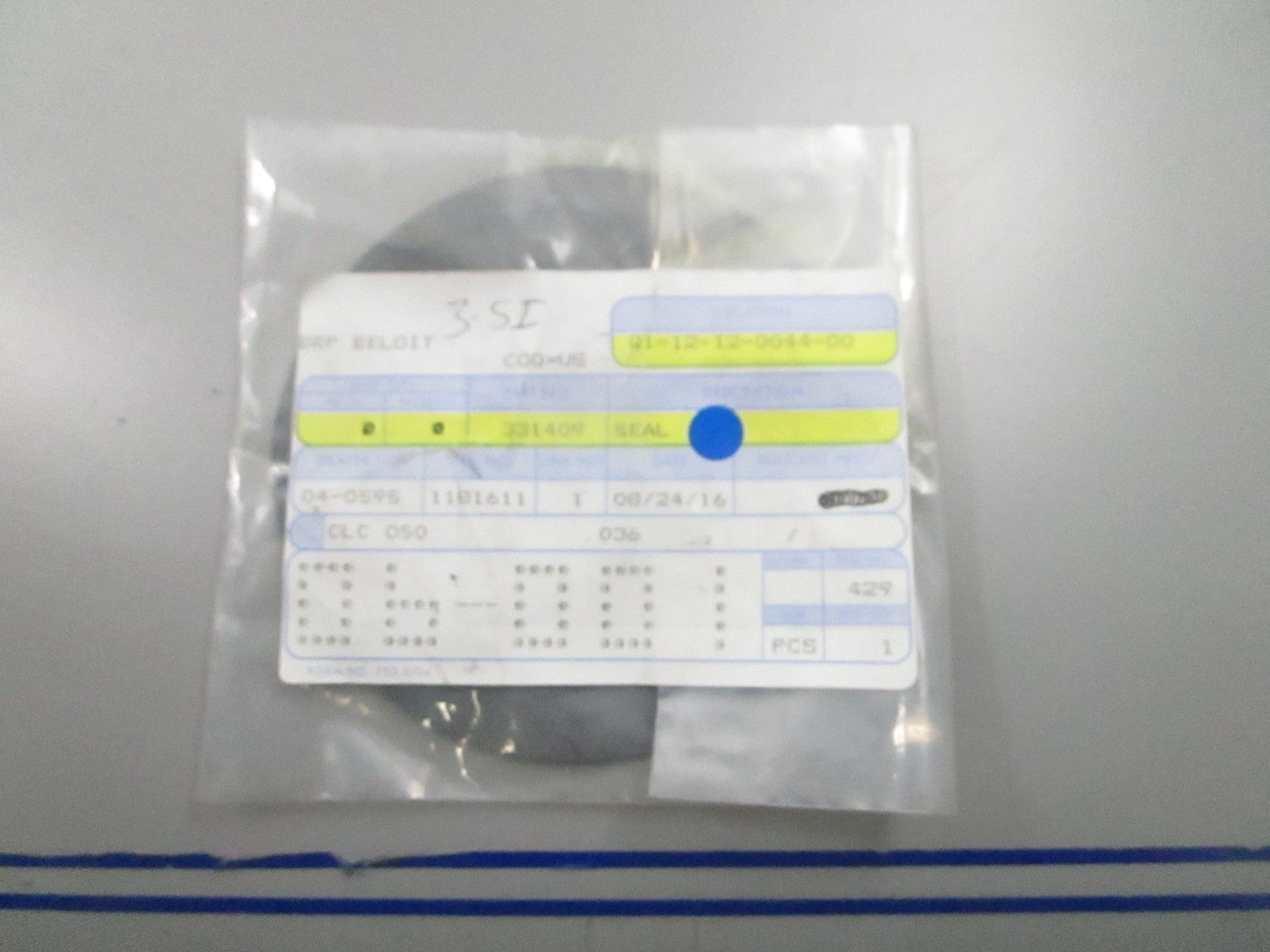 *NEW OEM* 0810 OMC Johnson Evinrude Seal 331409 0331409