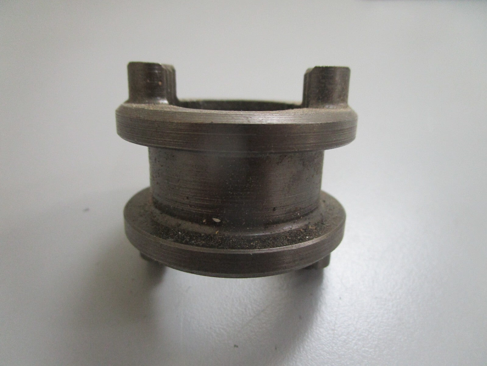 *NEW OEM* 0810 OMC Johnson Evinrude Clutch Dog 312054 0312054