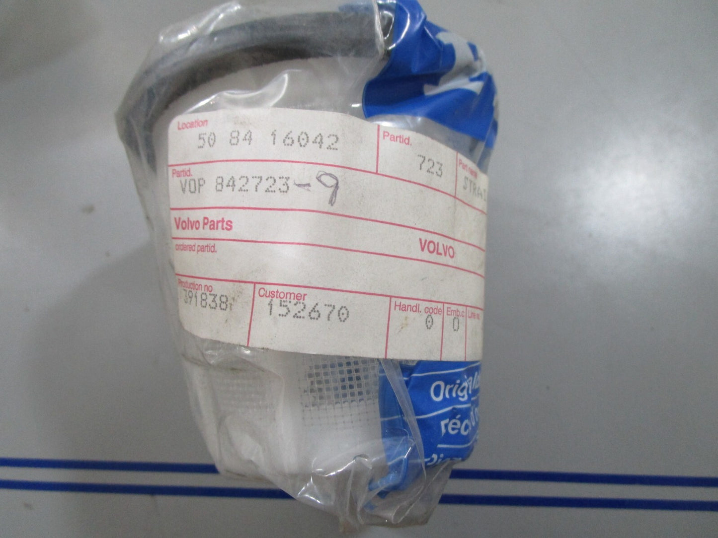 *NEW OEM* 0820 Volvo Penta Strainer 842723