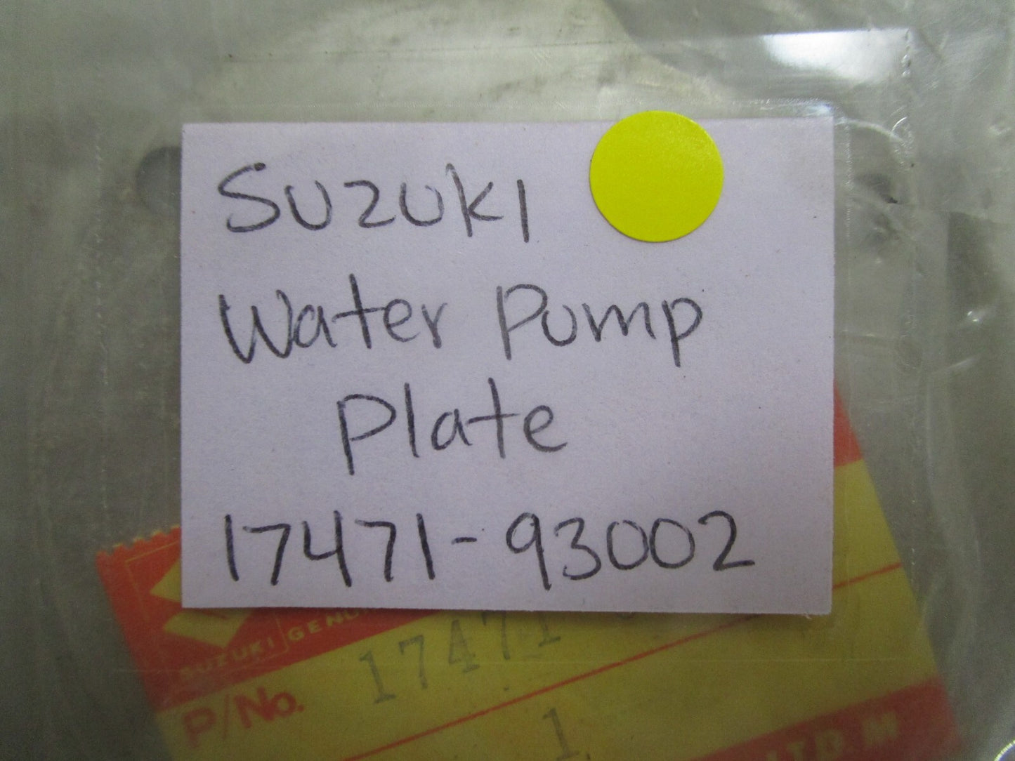 *NEW OEM* 0810 Suzuki Water Pump Plate 17471-93002