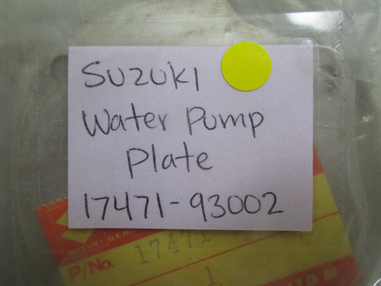 *NEW OEM* 0810 Suzuki Water Pump Plate 17471-93002