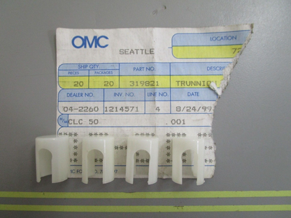 *NEW OEM* (LOT OF 4) 0770 OMC Johnson Evinrude Trunnion 319821 0319821