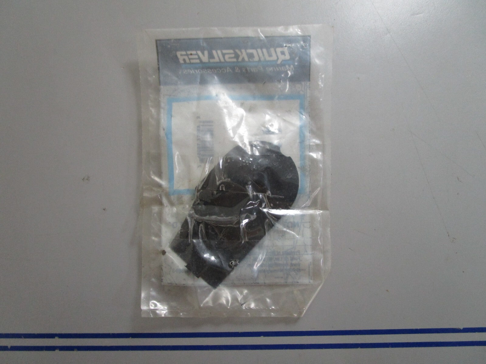 *NEW OEM* 0810 Mercury Quicksilver RH Wear Pad 814387