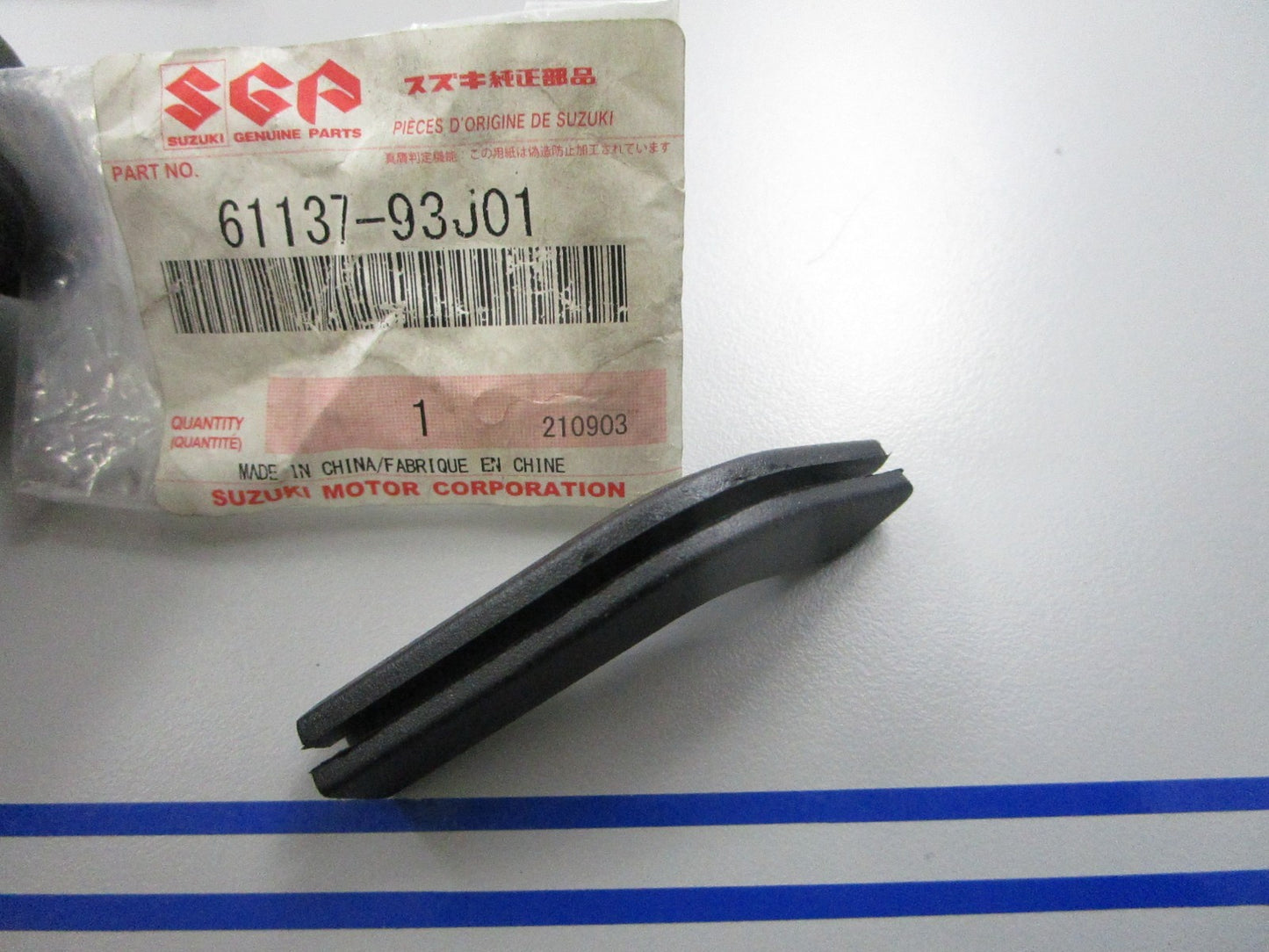 *NEW OEM* 0810 Suzuki Oil Pan Cushion 61137-93J01