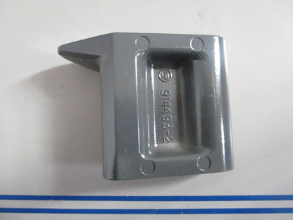 NEW OEM 914493 0914493 OMC Johnson Evinrude Front Mount Spacer 0820