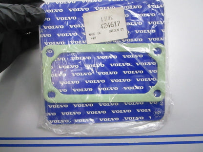 NEW OEM 424617 Volvo Penta Gasket 0810