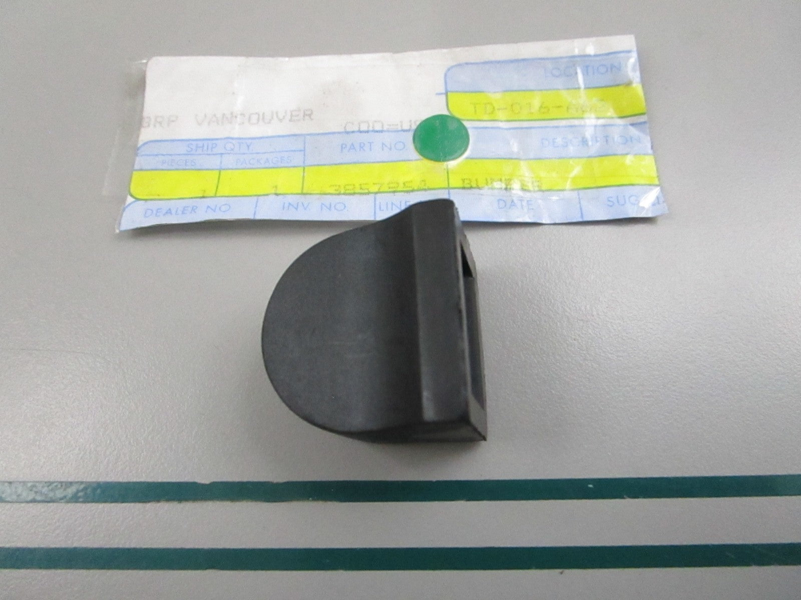 NEW OEM 3857954 OMC Johnson Evinrude Detent Bumper 0810