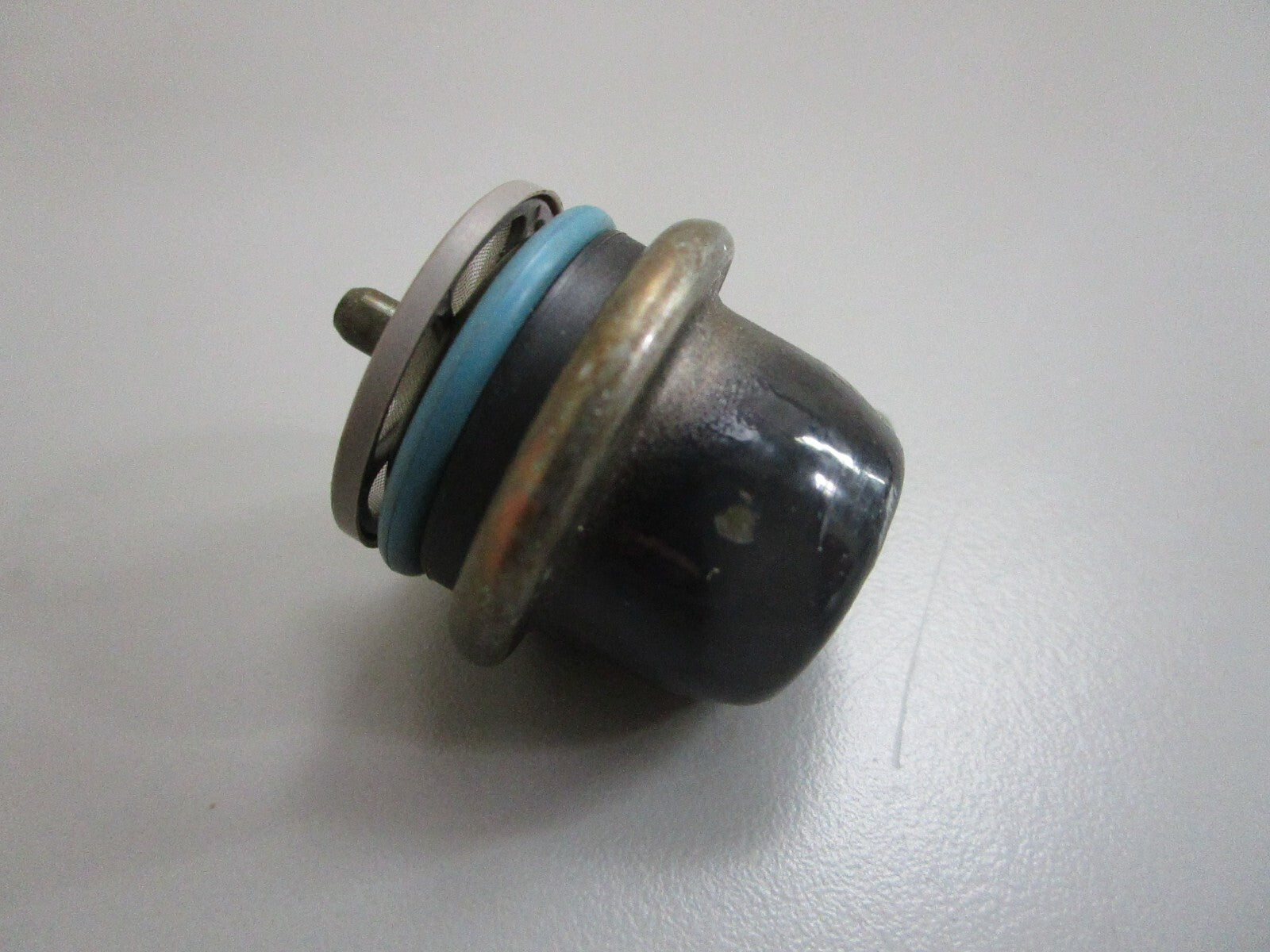 *NEW OEM* 0820 Volvo Penta Pressure Regulator 3861279 23806259