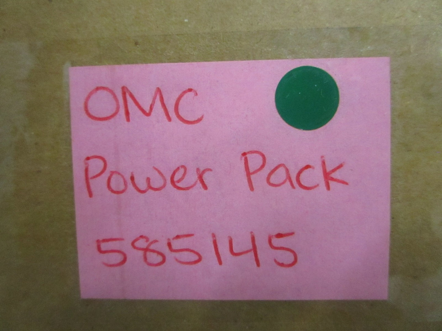 NEW OEM 585145 0585145 OMC Johnson Evinrude Power Pack 0820