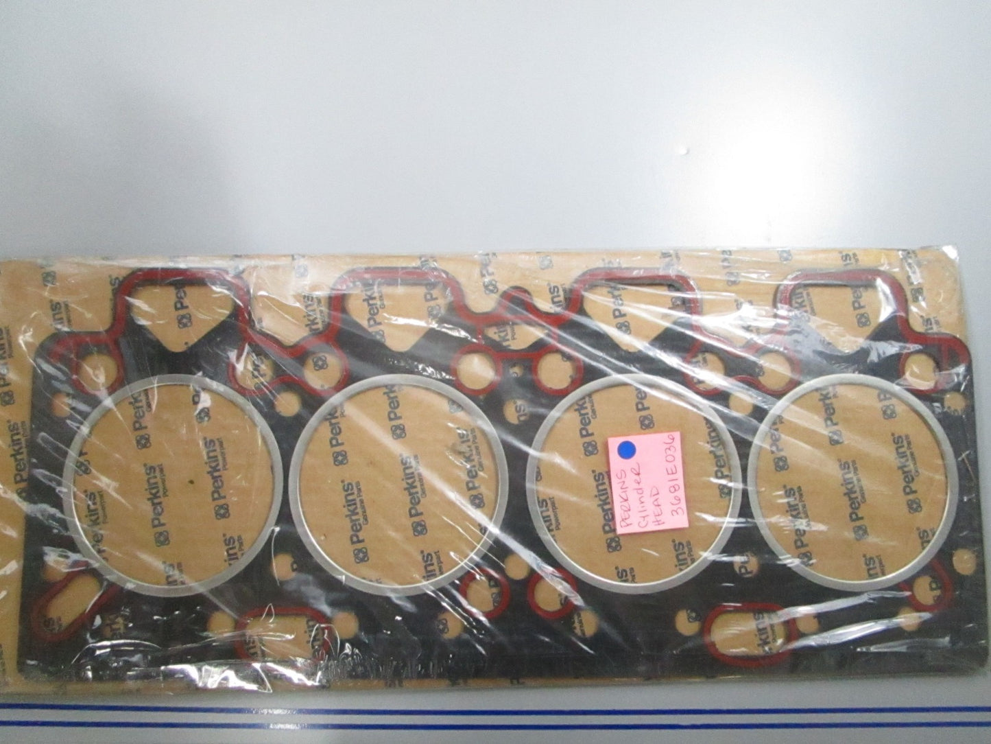 NEW OEM Perkins 3681E036 Cylinder Head Gasket 0720