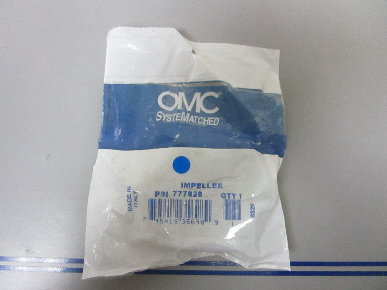 *NEW OEM* 0810 OMC Johnson Evinrude Impeller 777828 0777828