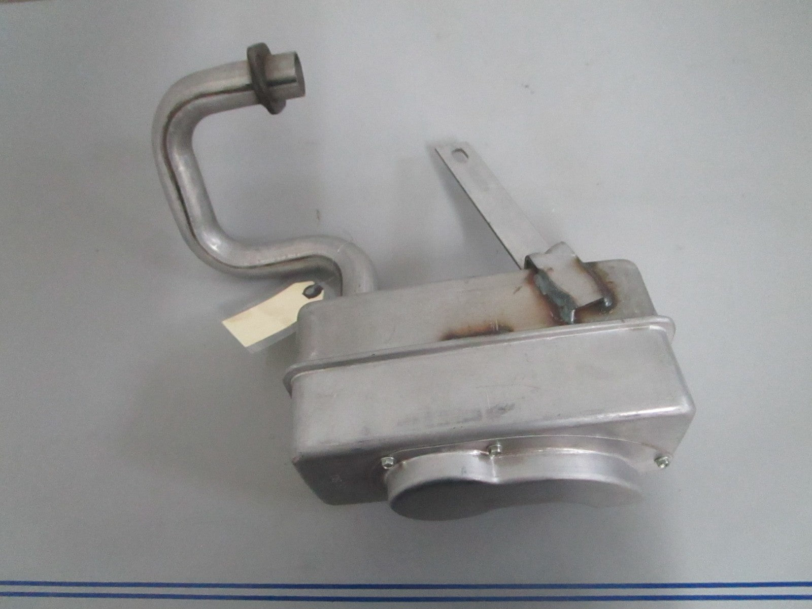 *NEW OEM* 0820 Stens Single Cylinder Muffler 105-027