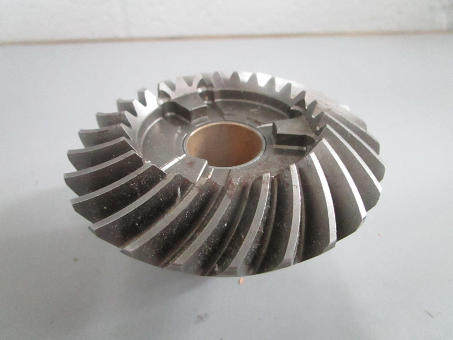 NEW OEM 323481 0323481 OMC Johnson Evinrude 26T Gear 0820