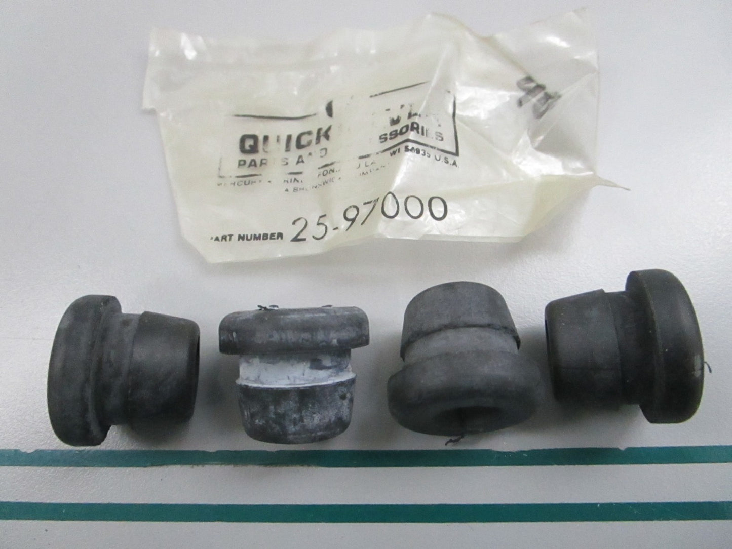 NEW OEM (LOT OF 4) 25-97000 Mercury Quicksilver Grommet 0810